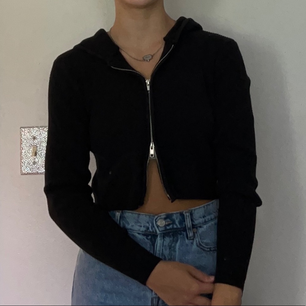 Brandy Melville Ribbed Cropped Zip Up Hooded Top